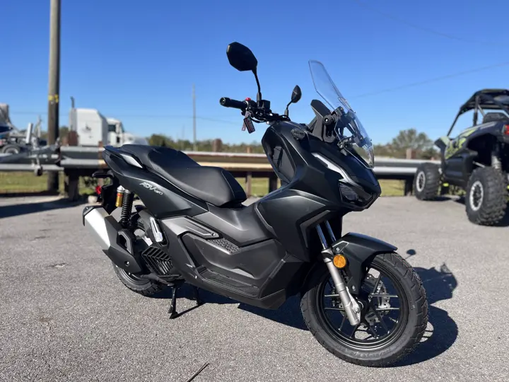 2025 Honda® Adv160 - Photo 14