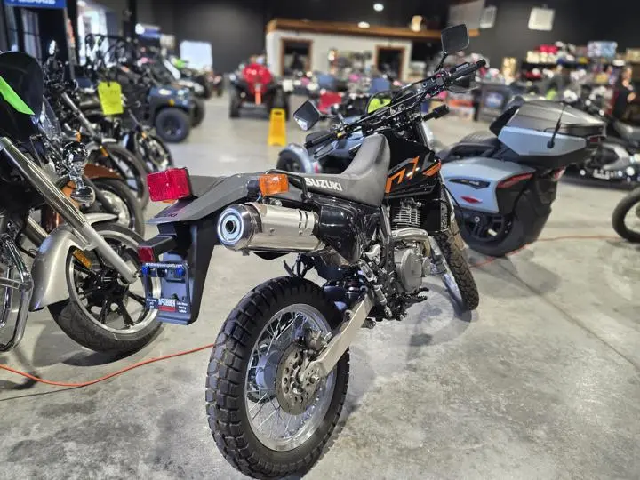 2024 Suzuki DR650S - Photo 7