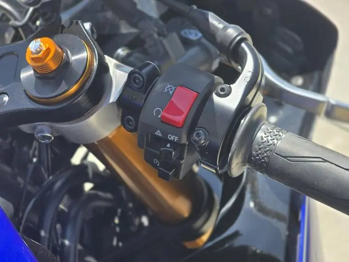 2025 Yamaha Yzf-R7 - Photo 17