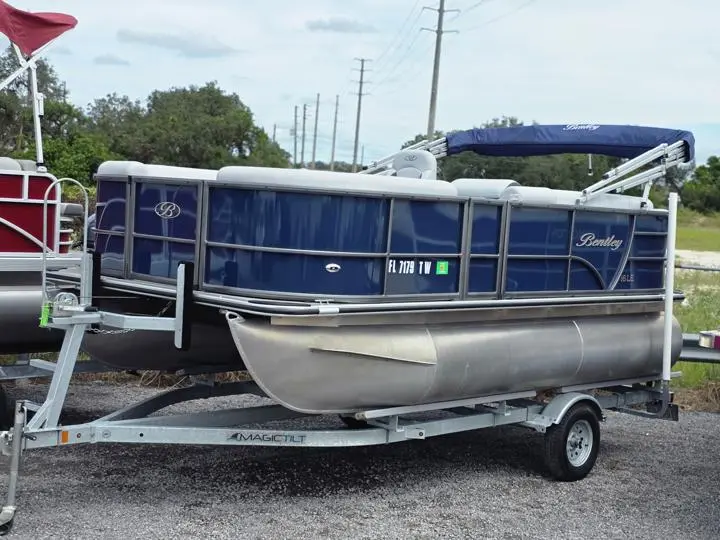 2024 Bentley Pontoons 16 LE - Photo 2