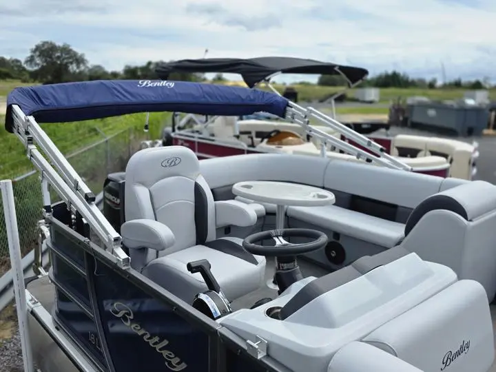 2024 Bentley Pontoons 16 LE - Photo 12