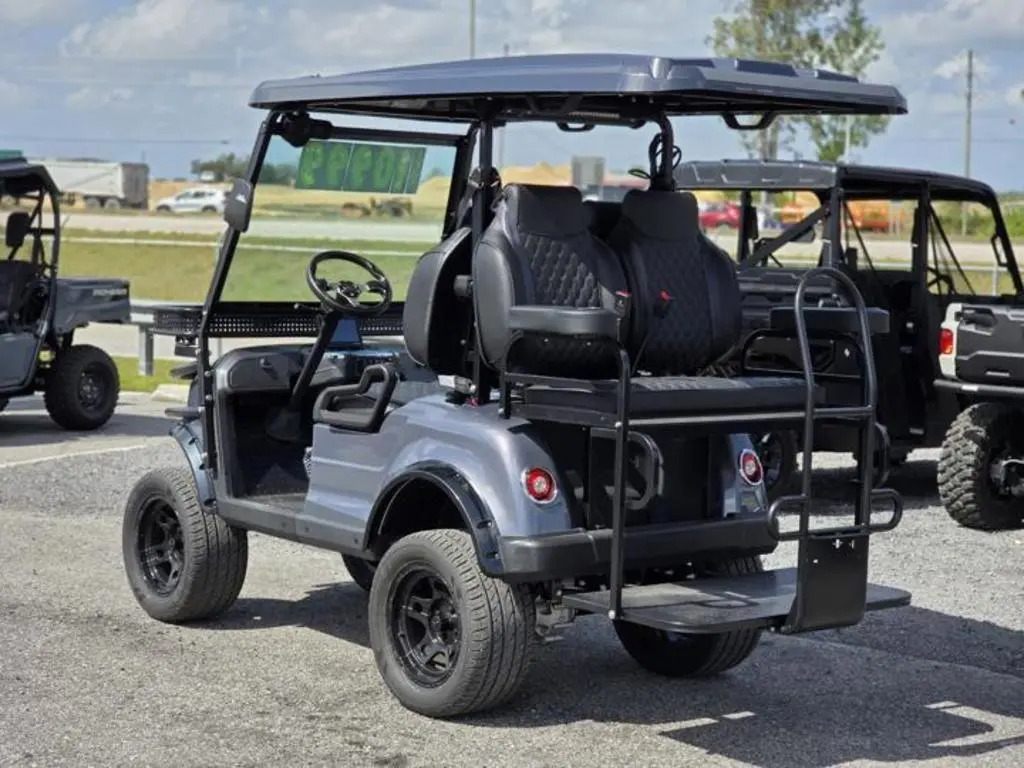 2024 Epic Carts E40L - Photo 6