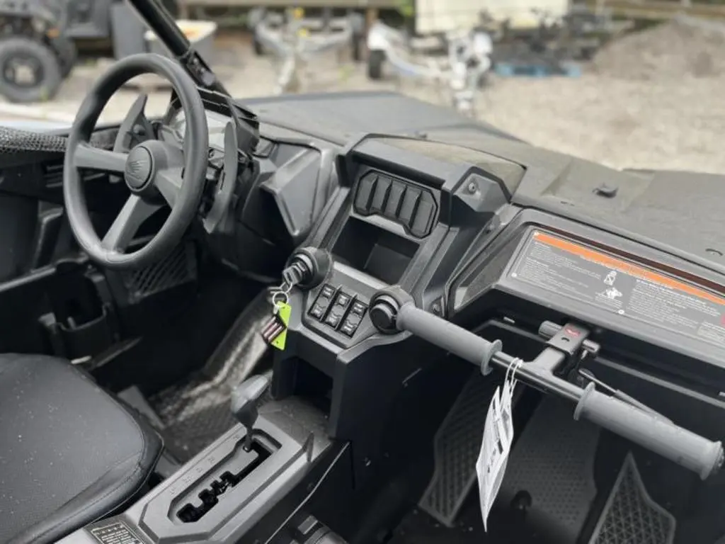 2024 Honda® Talon 1000R - Photo 12