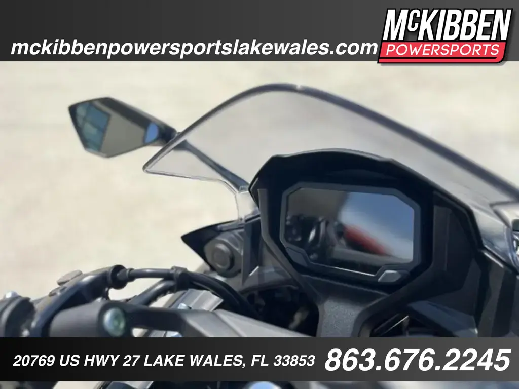 2025 Kawasaki Ninja 650 - Photo 18