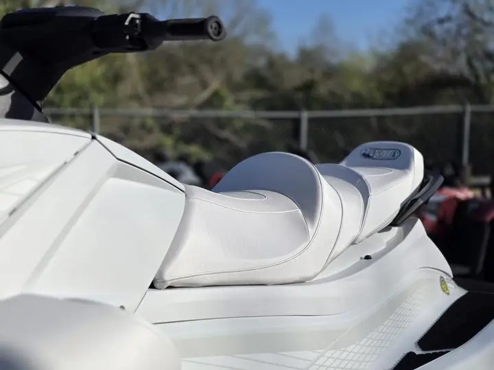 2025 Yamaha WaveRunners Vx Cruiser With Audio - Photo 9