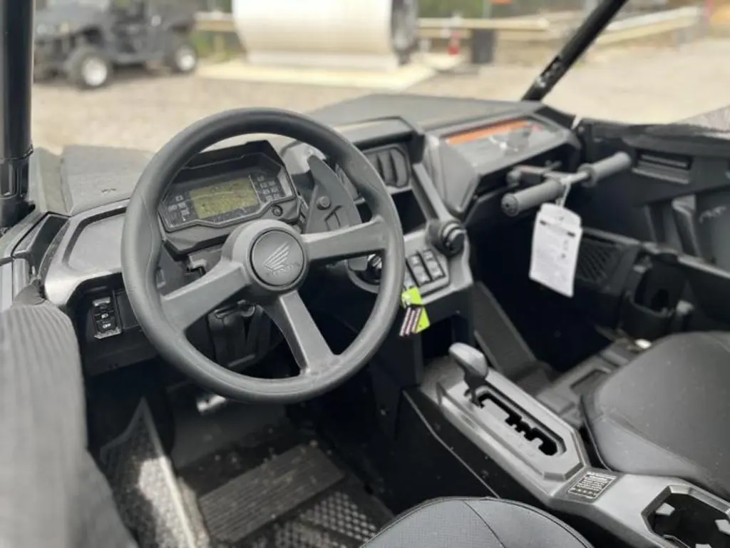 2024 Honda® Talon 1000R - Photo 13