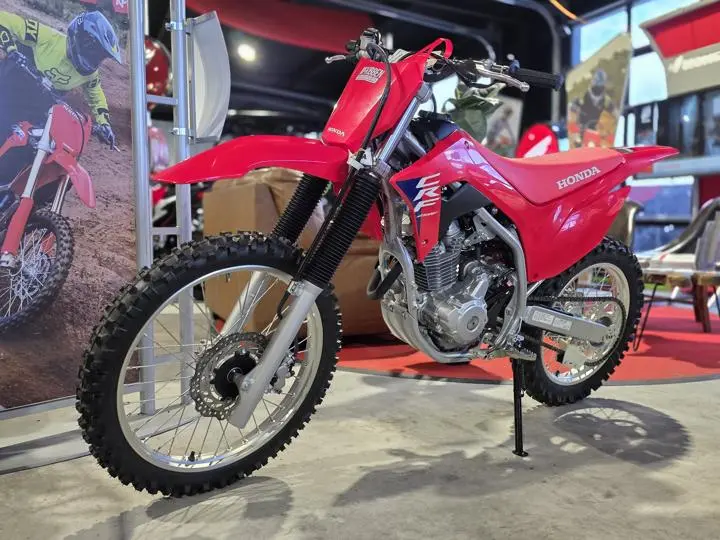 2025 Honda® Crf250f - Photo 2