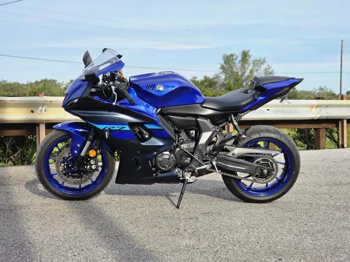 2024 Yamaha Yzf-R7 - Photo 8