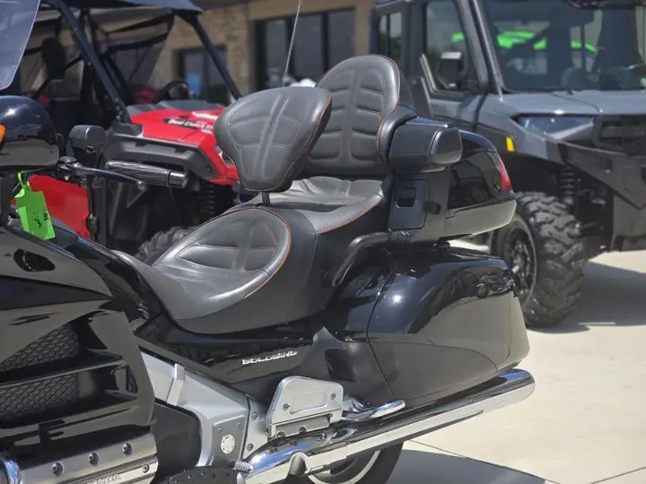 2015 Honda® Gold Wing Audio Comfort - Photo 6