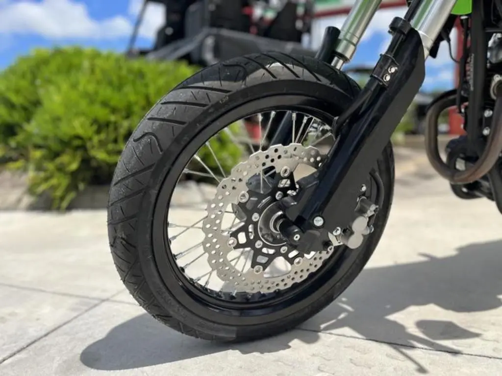 2023 Kawasaki Klx230sm - Photo 3