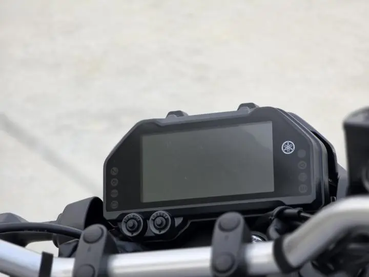 2025 Yamaha Mt-03 - Photo 17