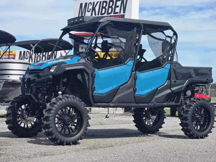 2025 Honda® Pioneer 1000-6 Deluxe Crew - Photo 14