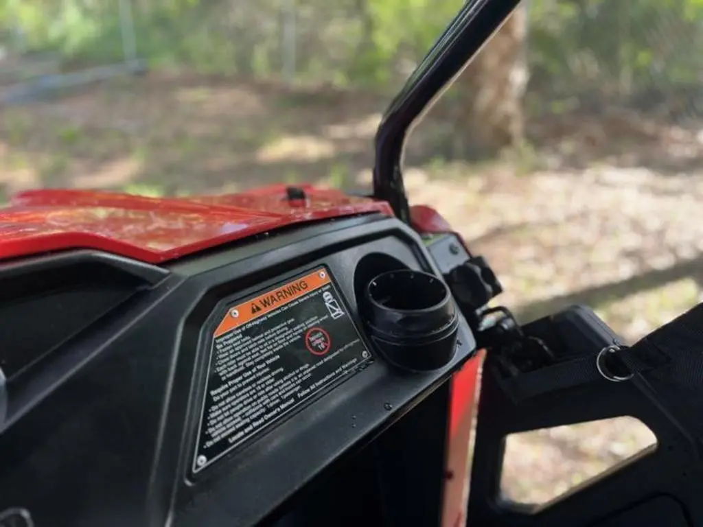 2025 Honda® Pioneer 520 - Photo 15