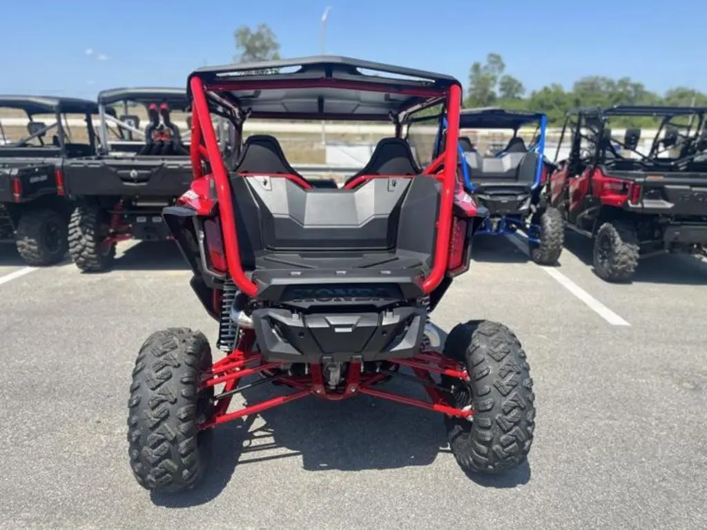 2024 Honda® Talon 1000R FOX Live Valve - Photo 7
