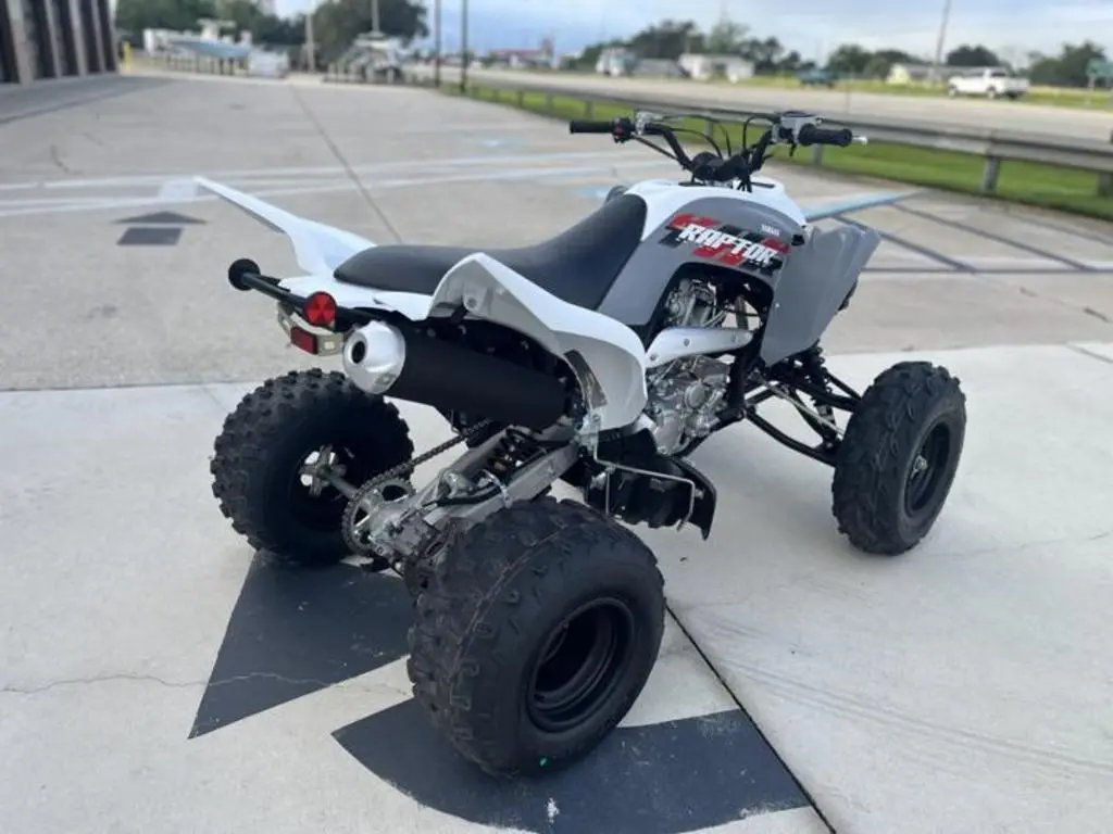 2026 Yamaha Raptor 700 - Photo 8