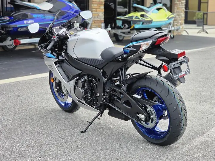 2026 Suzuki Gsx-R 600 - Photo 16