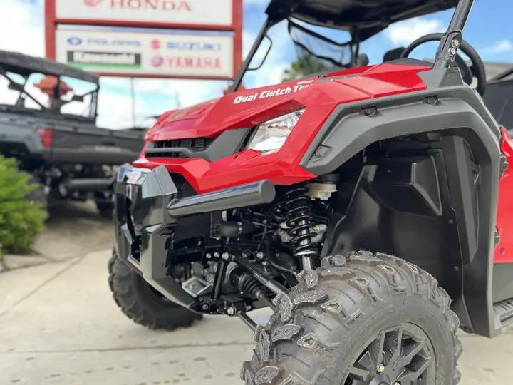 2025 Honda® Pioneer 1000 Deluxe - Photo 4
