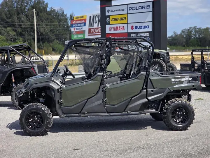 2023 Honda® Pioneer 1000-6 Deluxe Crew - Photo 5