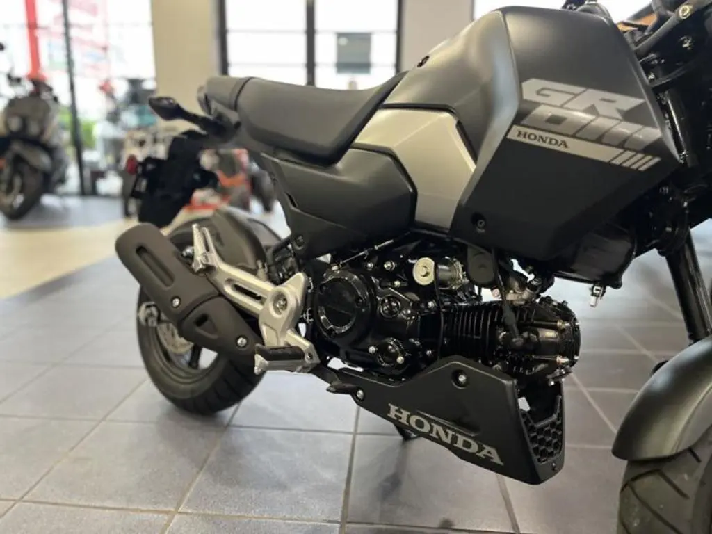 2025 Honda® Grom SP - Photo 12