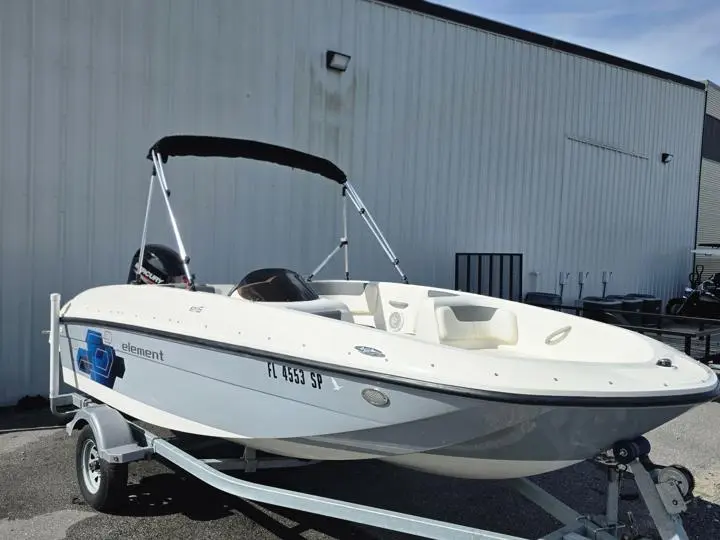2020 Bayliner Element E16 - Photo 9