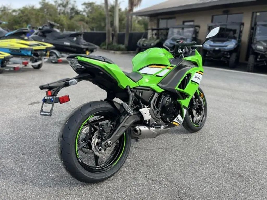 2025 Kawasaki Ninja 650 KRT Edition ABS - Photo 9