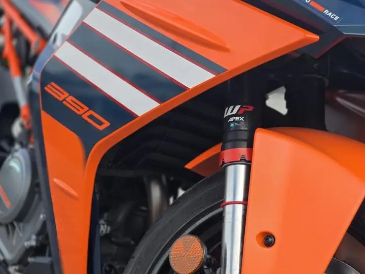 2024 Ktm Rc 390 - Photo 12