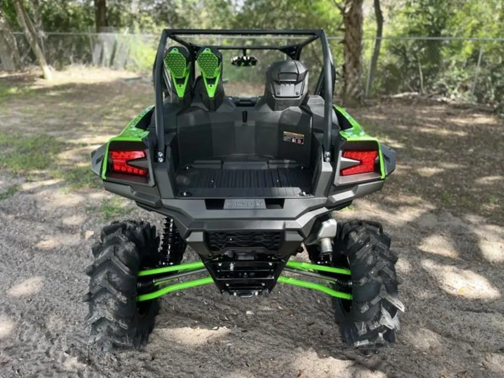 2025 Kawasaki Teryx KRX 1000 Lifted Edition - Photo 10