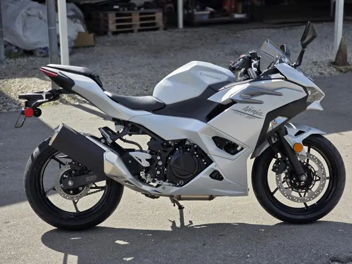 2025 Kawasaki Ninja 500 Abs - Photo 12