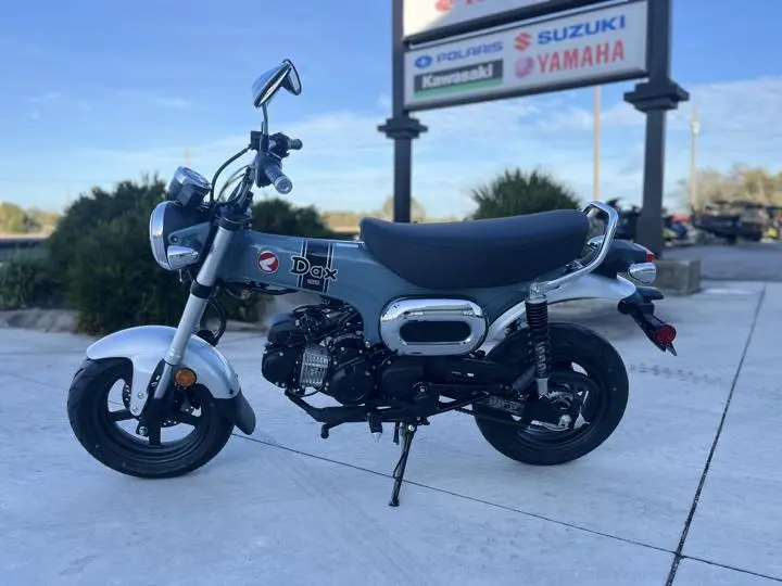 2025 Honda® Dax 125 - Photo 6