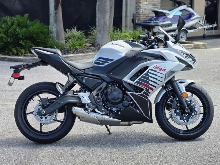 2026 Kawasaki Ninja 650 Abs - Photo 14