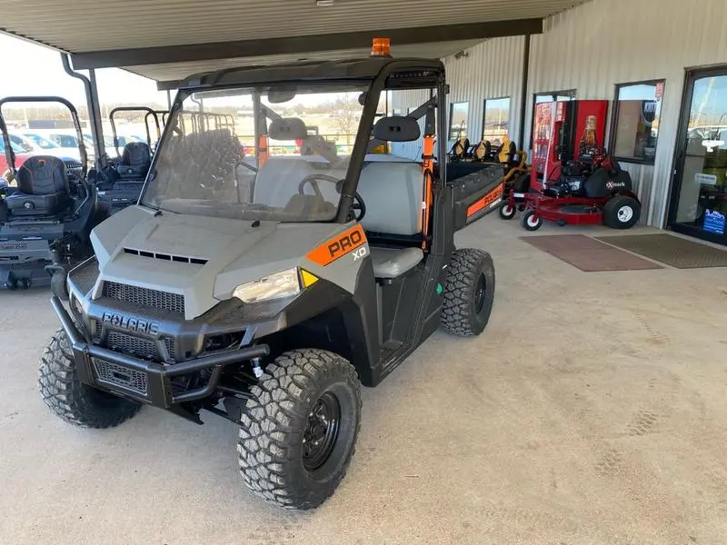 2025 Polaris® Pro XD Full-Size Diesel - Photo 2