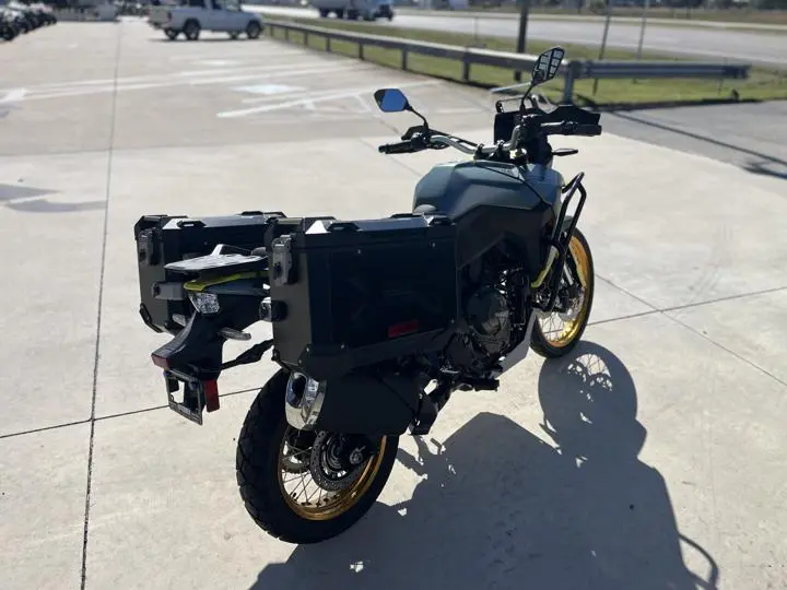2024 Suzuki V-Strom 800de Adventure - Photo 9