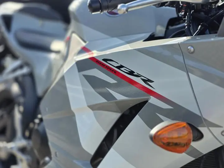 2026 Honda® Cbr600rr - Photo 12
