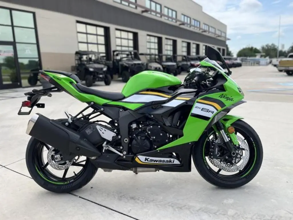 2025 Kawasaki Ninja ZX-6R ABS KRT Edition - Photo 10