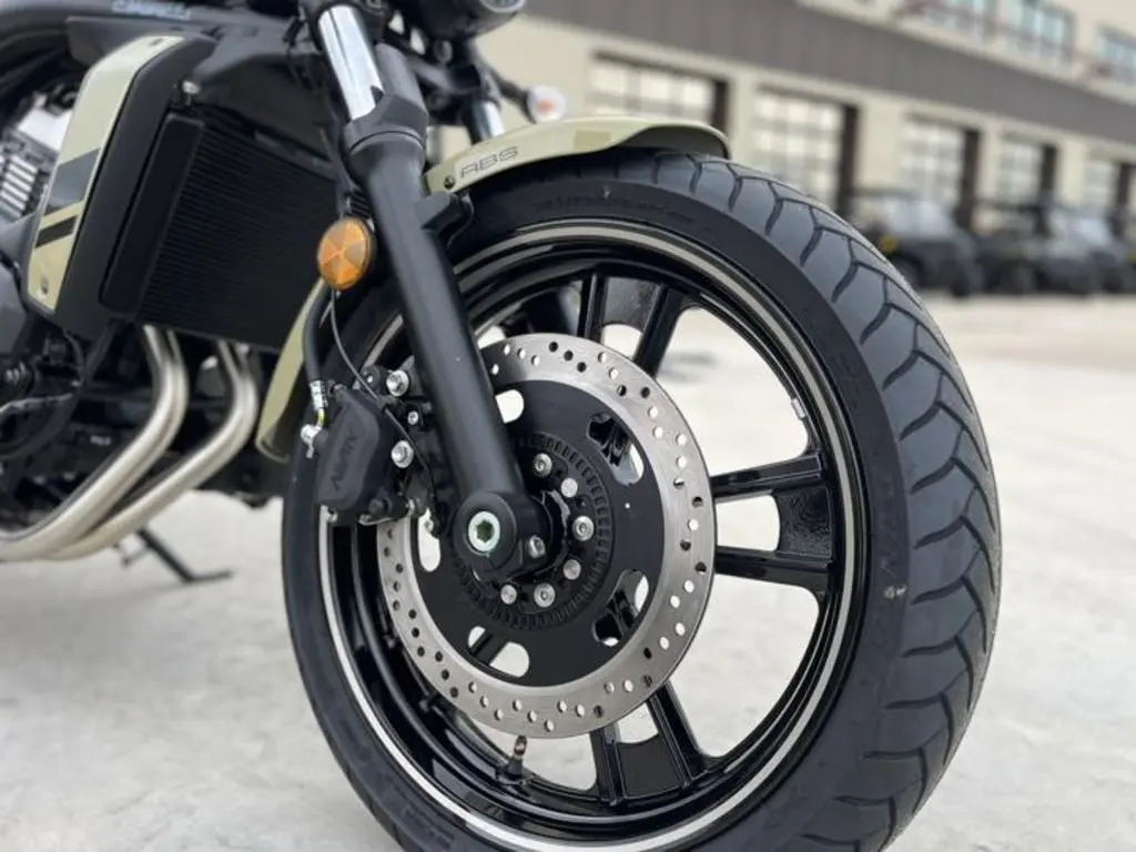 2024 Kawasaki Vulcan S ABS - Photo 11