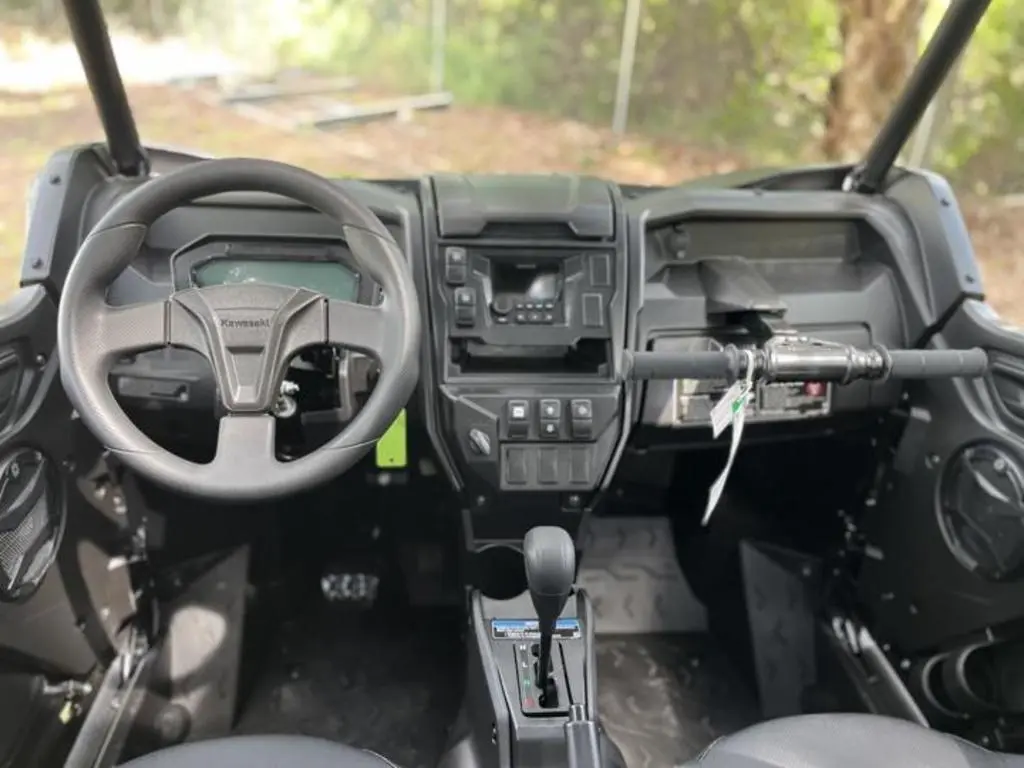 2025 Kawasaki Teryx KRX4 1000 Blackout Edition - Photo 17