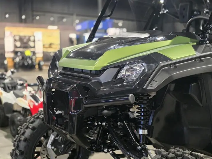 2025 Honda® Pioneer 1000-6 Deluxe Crew - Photo 5