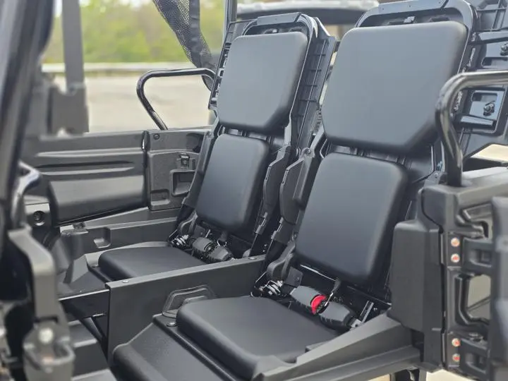 2025 Honda® Pioneer 1000-5 Deluxe - Photo 12