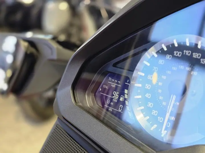 2024 Honda® Gold Wing Tour Automatic Dct Trike - Photo 17