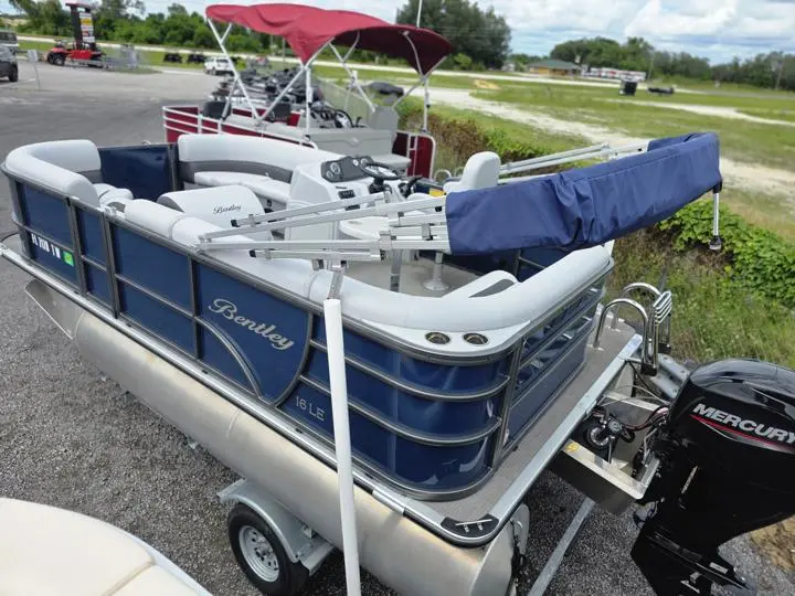 2024 Bentley Pontoons 16 LE - Photo 7