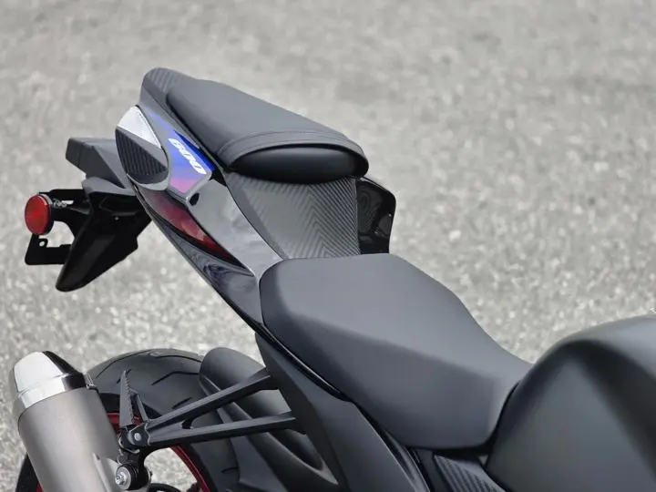 2026 Suzuki Gsx-R 600 - Photo 16