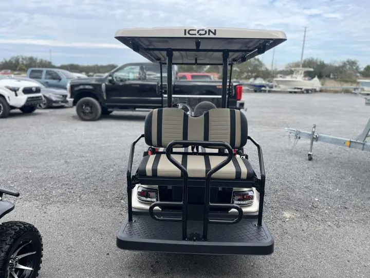 2025 Icon EV I40 - Photo 12