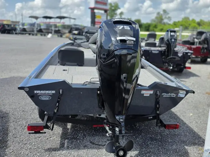 2020 Tracker® Boats Pro Team 175 - Photo 6