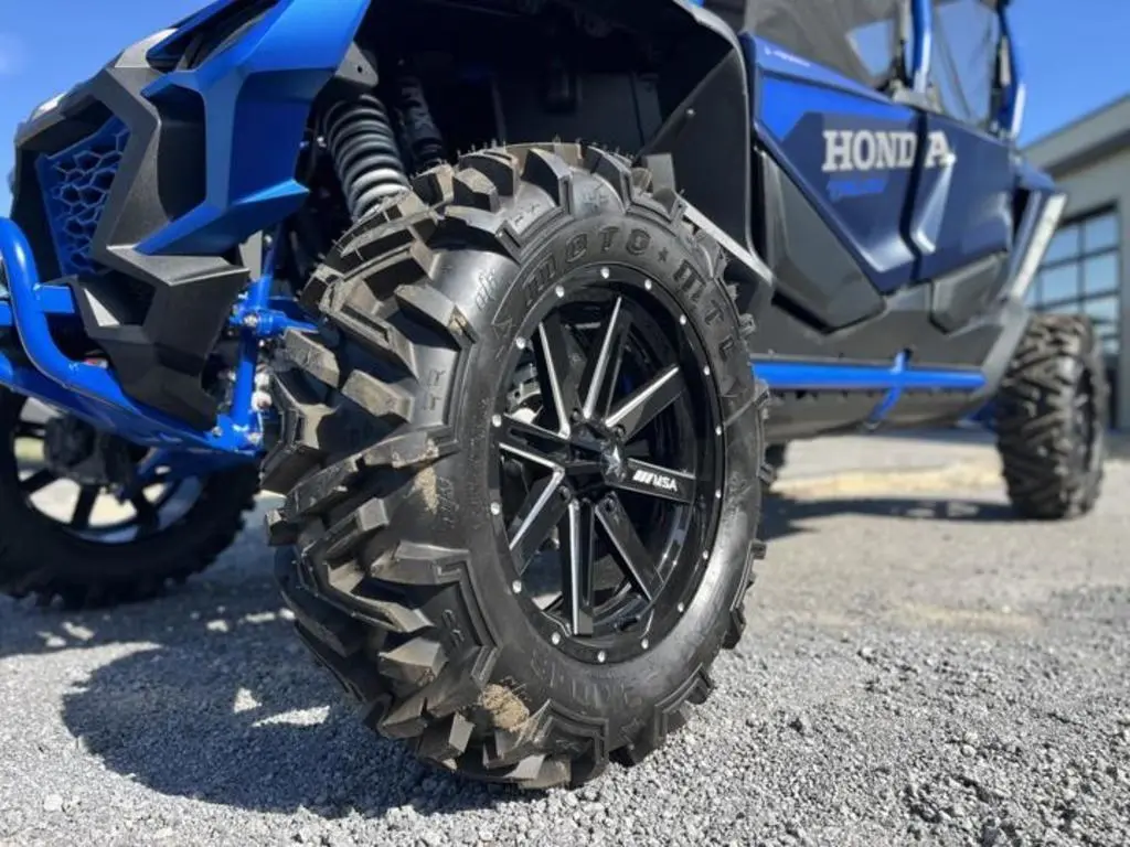 2024 Honda® Talon 1000X-4 FOX Live Valve - Photo 3