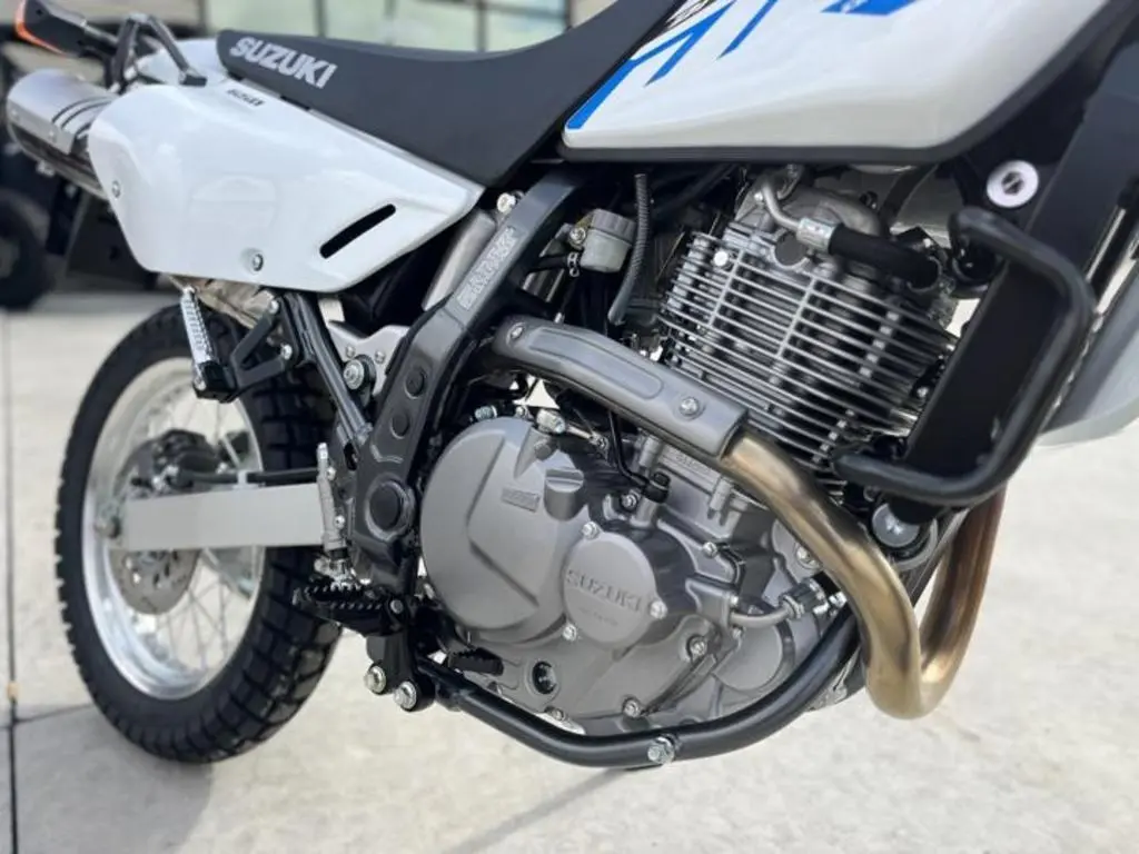 2024 Suzuki DR650S - Photo 12