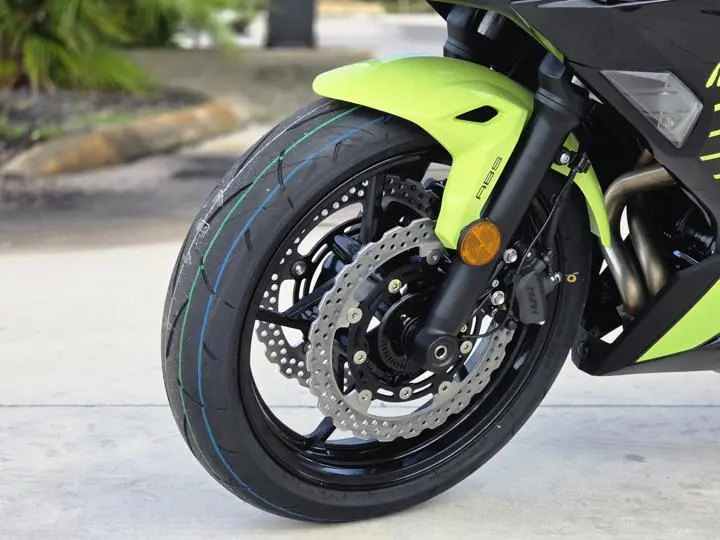 2026 Kawasaki Ninja 650 Abs - Photo 3