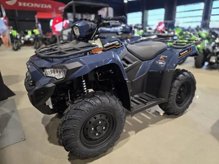 2025 Kawasaki Brute Force 450 4x4 - Photo 2