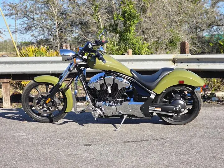 2024 Honda® Fury - Photo 6