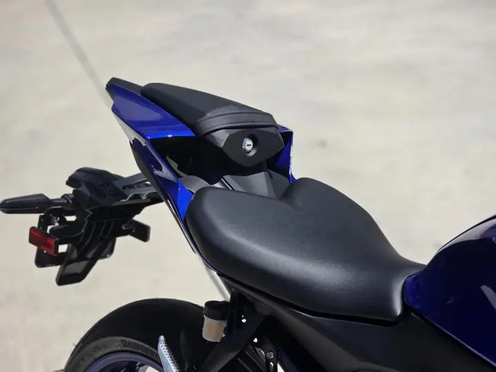 2025 Yamaha Yzf-R7 - Photo 15
