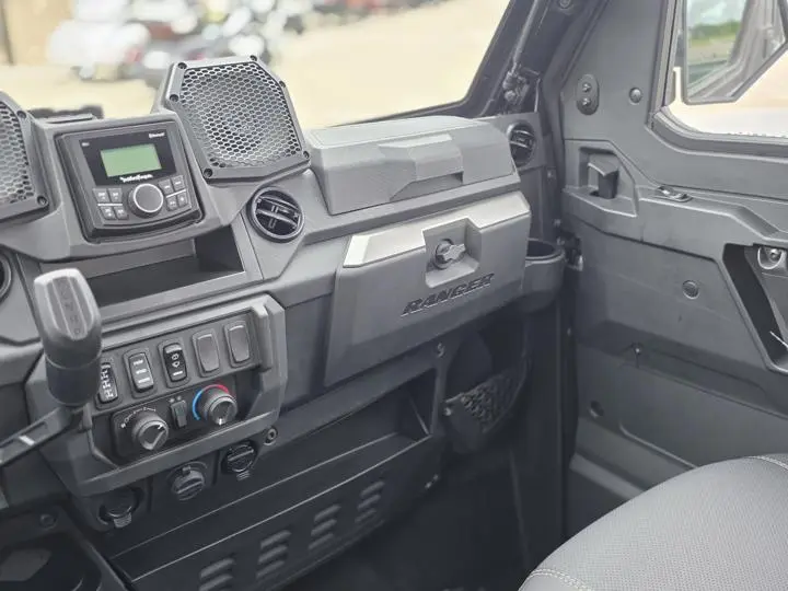 2025 Polaris® Ranger Crew Xp 1000 Northstar Edition Premium - Photo 13
